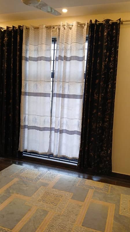 Luxurious Brand New 5 Marla Upper Portion For Rent 13