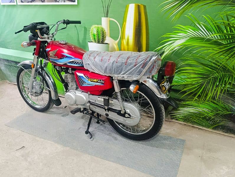 Honda 125 2024 model 6