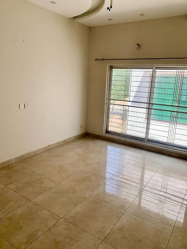 Beautiful 10 Marla Upper Portion Is Available For Rent 1