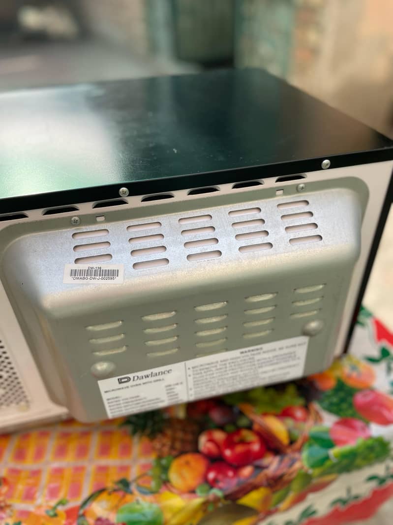 New Dawlance Microwave 36Liters 5