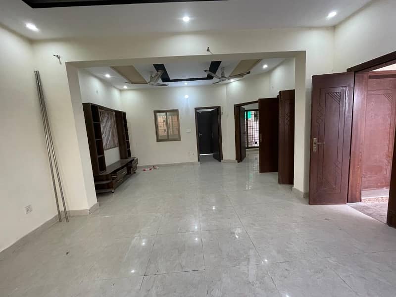 5 Marla House For Rent 9
