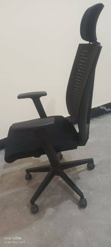 Office Executive chair for home and office 1