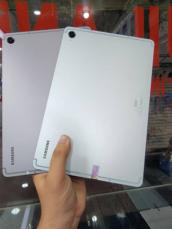 Samsung S9 FE 0