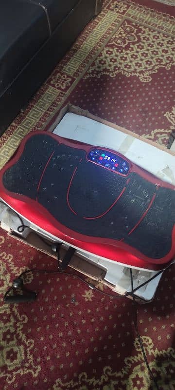 Brand new few days used Vibrating Machine 2