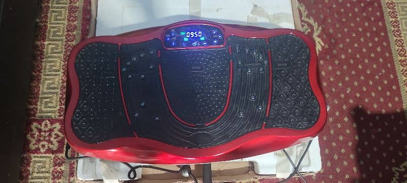 Brand new few days used Vibrating Machine 3