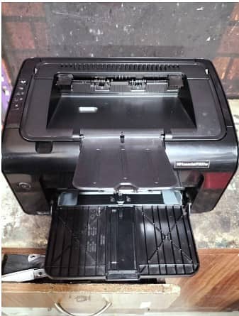 HP p1102w wireless printer 0