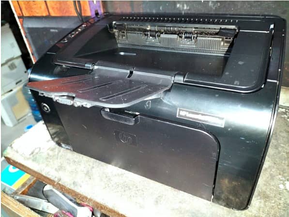 HP p1102w wireless printer 1