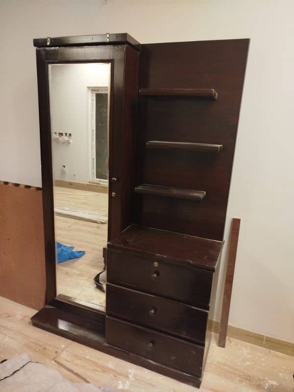dressing table 1