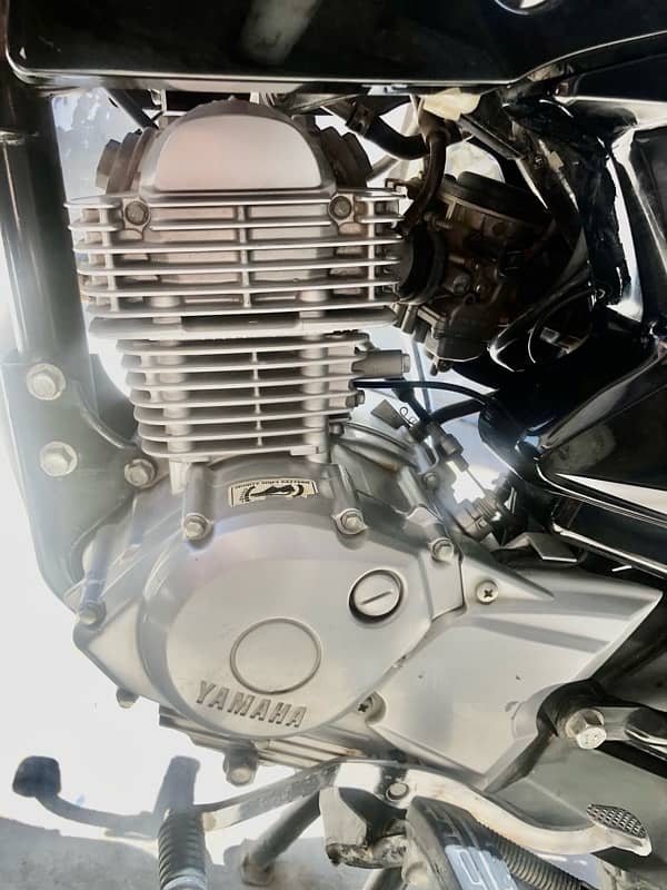 YAMAHA 125 9