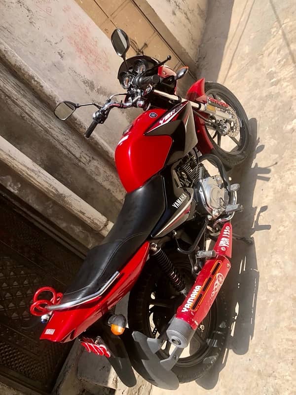 YAMAHA 125 16