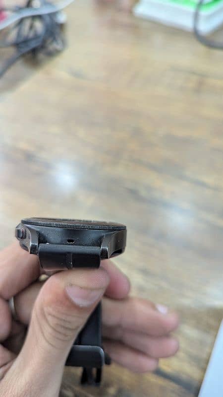 Samsung Galaxy Watch 4 Classic 42mm Bluetooth – Excellent Condition 4