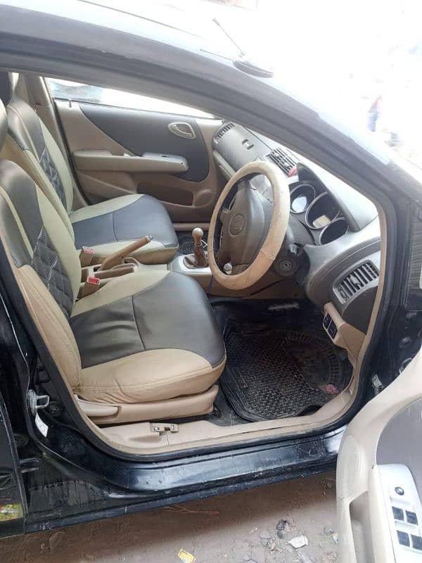 Honda City  IDSI 2004 Manual Excellent condition 2