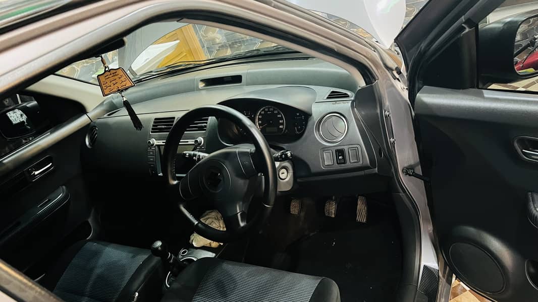 Suzuki Swift 2018 1