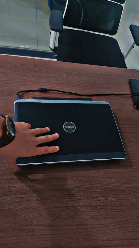 Dell laptop Core i7 0
