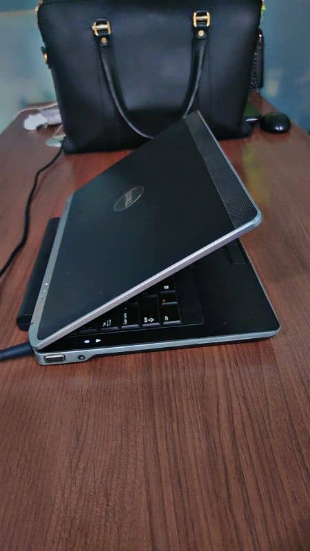 Dell laptop Core i7 2