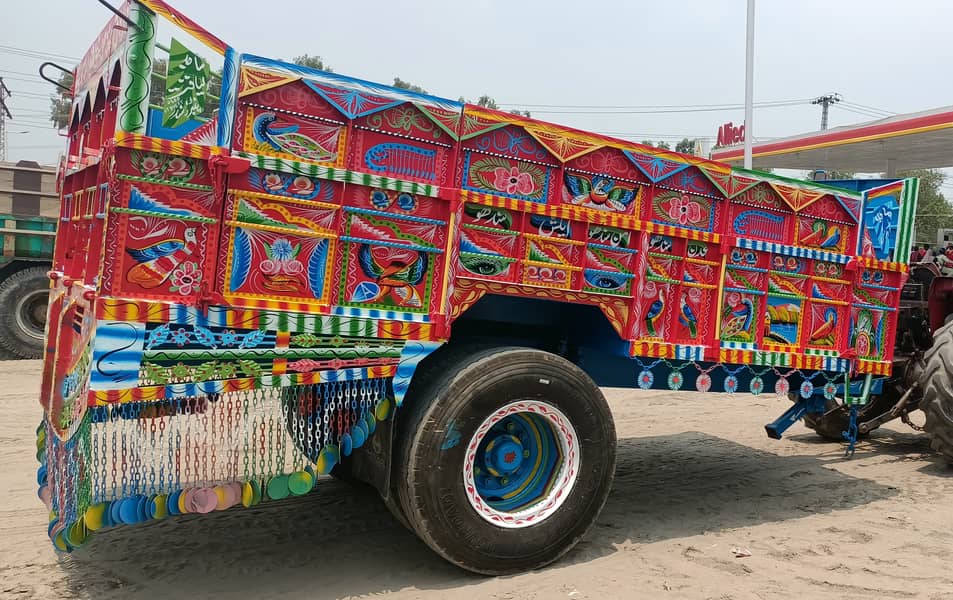 tractor Macy 240 kamane wali trali 7