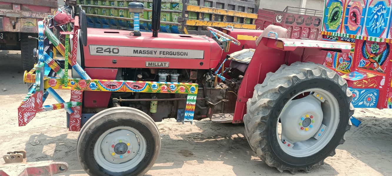 tractor Macy 240 kamane wali trali 9