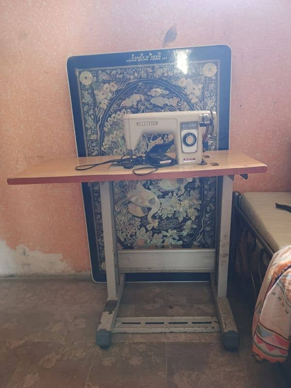 brother seewing machine with table in cheap 26000 Condition 10/9 1