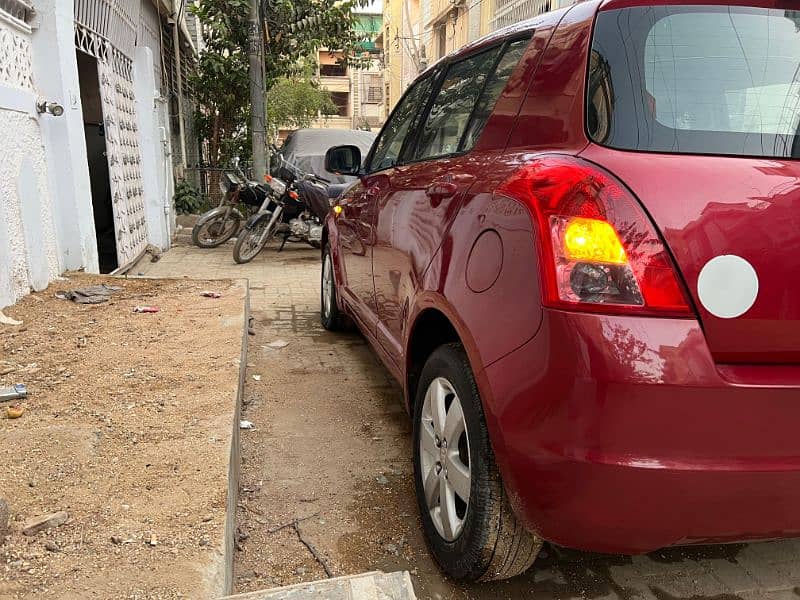 Suzuki Swift 2015 3