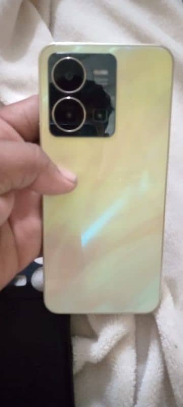 vivo y35 /10/10 ok 8/128 full box 03146660904/03270272002 2