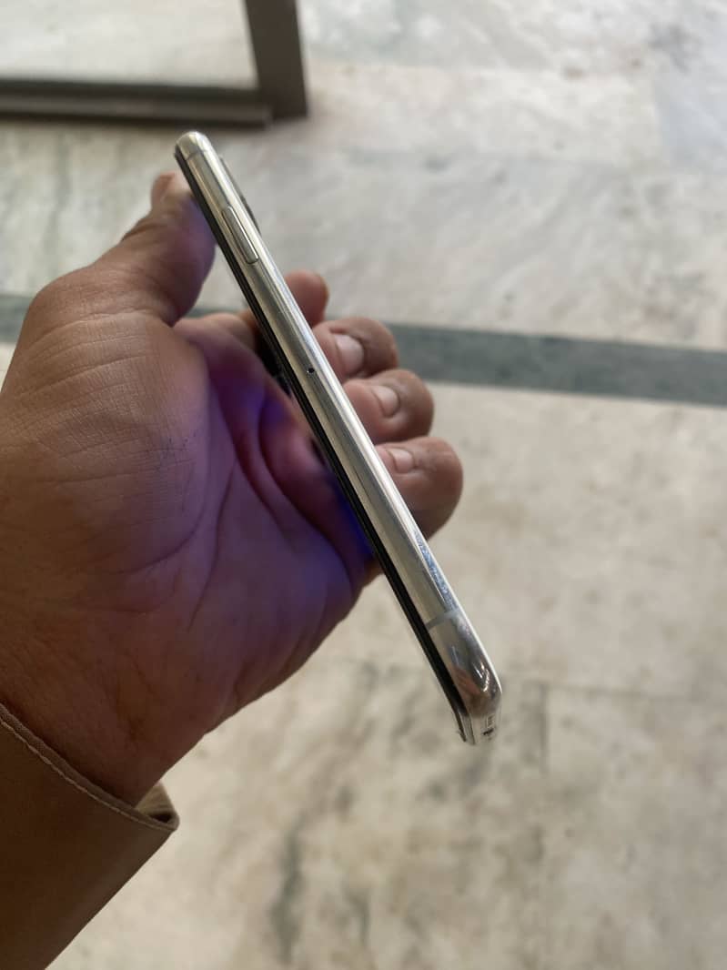 I phone 0