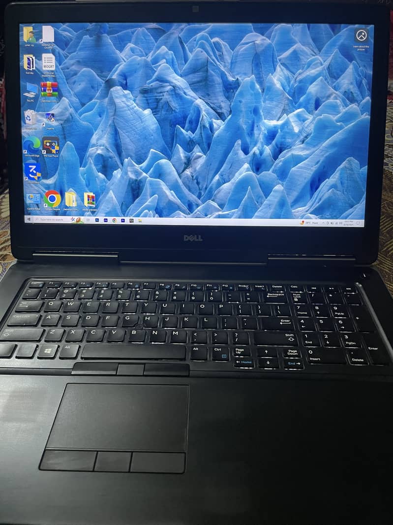 Dell Precision 7710 Core i7 6th Gen 32Gb/512Gb NVME SSD 4