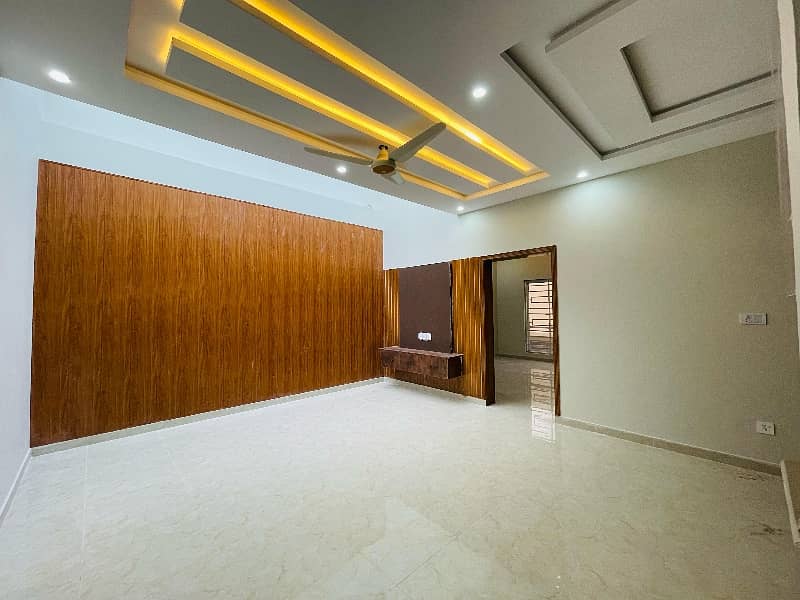 Modern 7 Marla Home Available for Rent Ideal Family Living 0