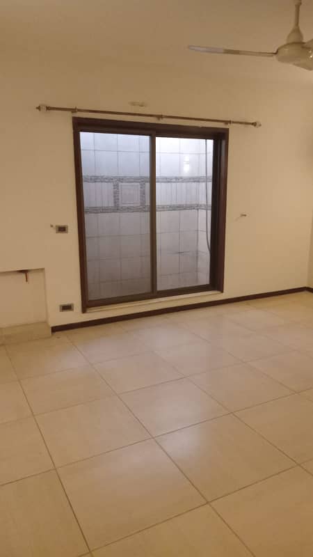 1 Kanal House For Rent Executive-Level Accommodation Near Polo Ground, Cantt 25