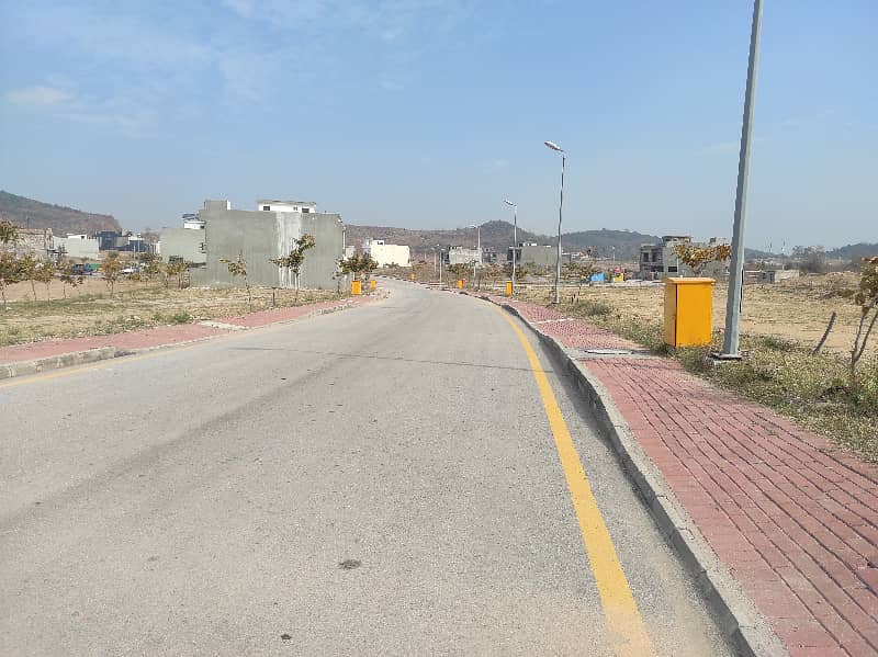 Sector J 8 Marla Plot For Sale 2