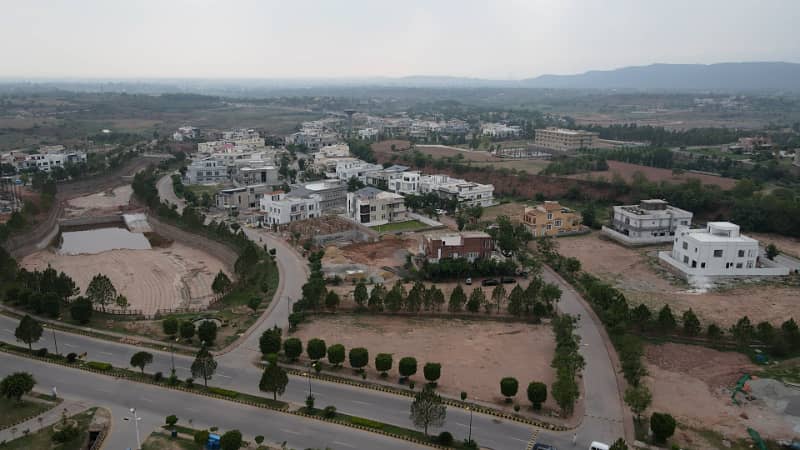 Bahria Enclave Islamabad Sector I 5 Marla Street 16 PU Paid Boulevard Paid Back Open Plot Available For Sale 0