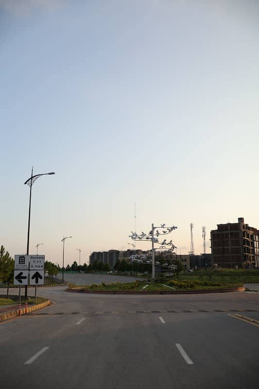 Bahria Enclave Islamabad Sector I 5 Marla Street 16 PU Paid Boulevard Paid Back Open Plot Available For Sale 5