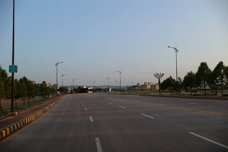 Bahria Enclave Islamabad Sector I 5 Marla Street 16 PU Paid Boulevard Paid Back Open Plot Available For Sale 8
