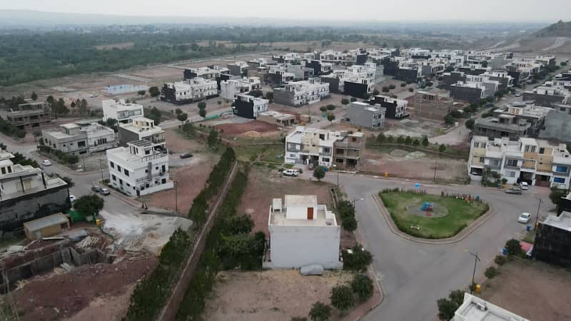 Bahria Enclave Islamabad Sector I 5 Marla Street 16 PU Paid Boulevard Paid Back Open Plot Available For Sale 29