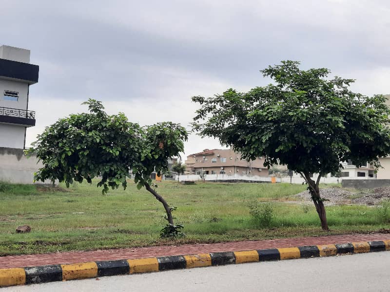 Sector C One Kanal Residential Plot For Sale 4