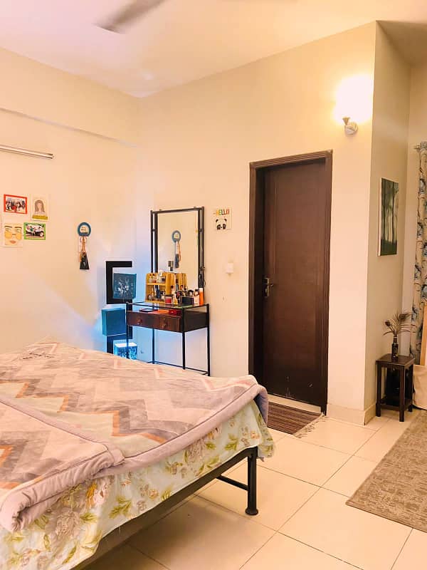 Army Housing Complex 3 bed rooms Flat For Sale Is Available Askari 10 - Sector F Lahore Cantt 0