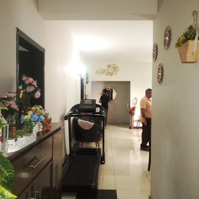 Army Housing Complex 3 bed rooms Flat For Sale Is Available Askari 10 - Sector F Lahore Cantt 1