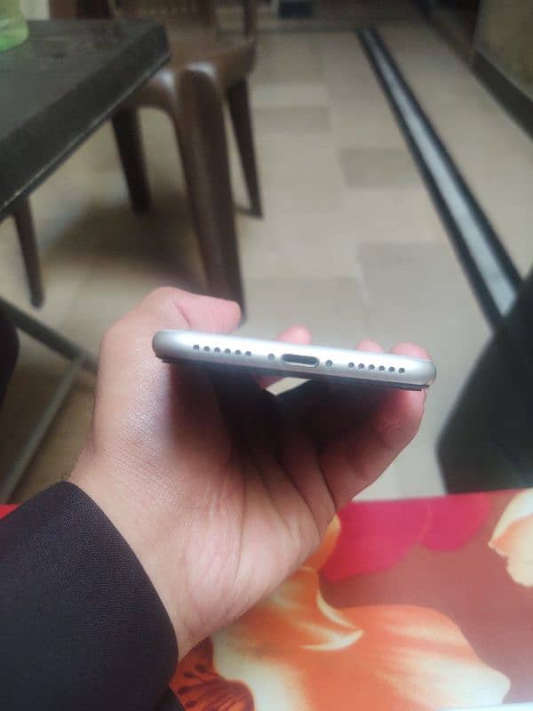 IPHONE 7 128 PTA APPROVED 3