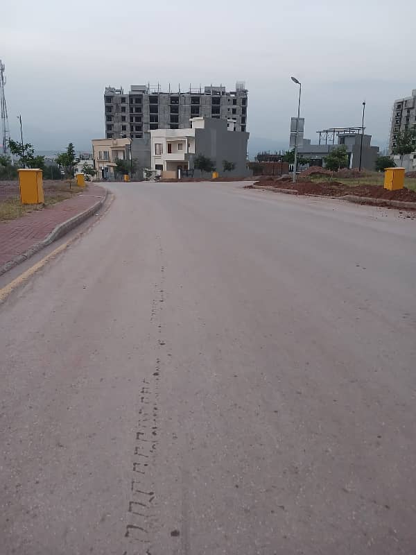 Sector F 10 Marla Plot For Sale In Bahria Enclave Islamabad 3