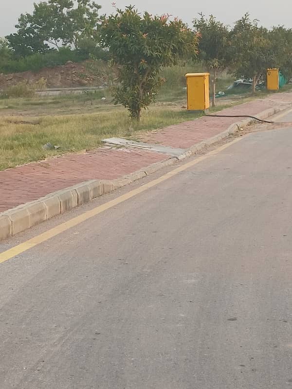 Sector G 10 Marla Residential Plot For Sale 8
