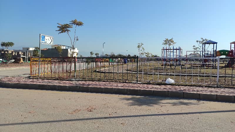 Sector C2 Kanal Plot For Sale In Bahria Enclave Islamabad 0