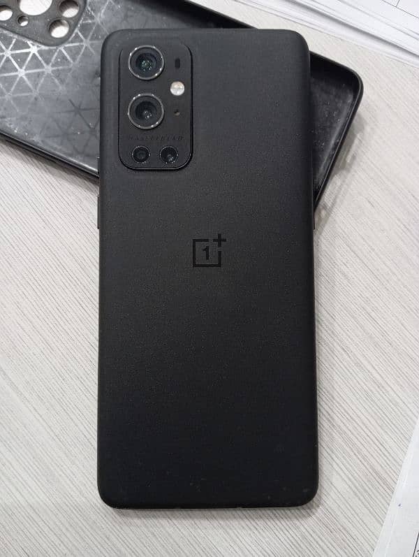 One plus 9 pro 1