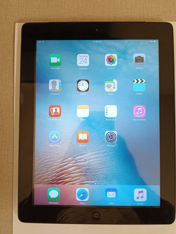 Apple IPad 3rd generation PTA Approved 7