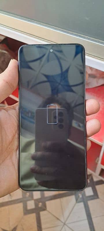 6.128 single sim gud condition 1