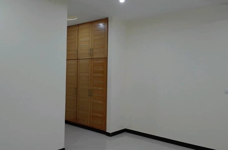 Get Your Dream Lower Portion In I-8/3 Islamabad 1