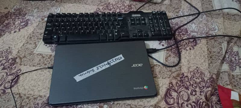 Acer window 10 pro laptop 8GB ram 7th generation core i5 1