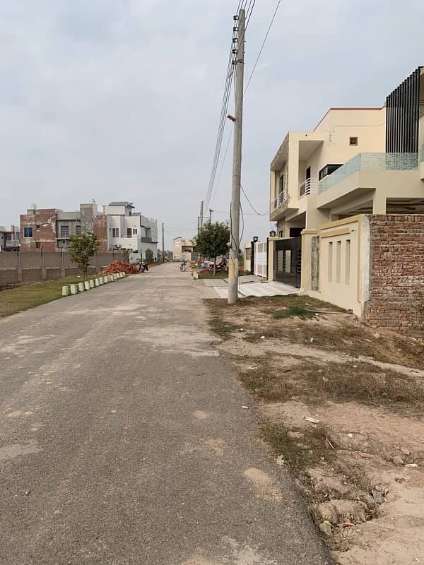 10 Marla Plot For Sale at a beautiful location in WAPDA Town Multan 4