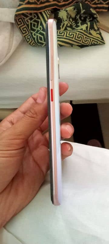 VIVO S1 Pro 1