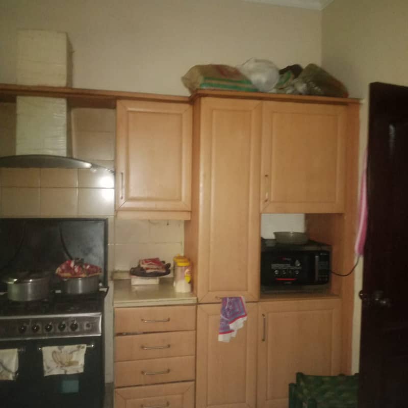 Army Housing Complex Renovated 10 Marla House 4 bed rooms For Rent Is Available Askari 10 - Sector D Lahore Cantt 4
