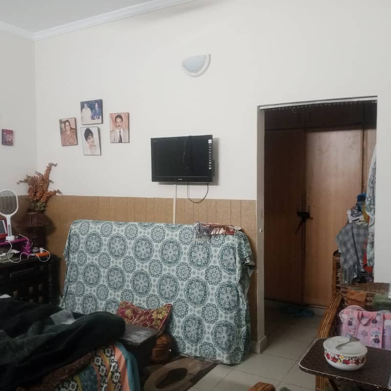 Army Housing Complex Renovated 10 Marla House 4 bed rooms For Rent Is Available Askari 10 - Sector D Lahore Cantt 11