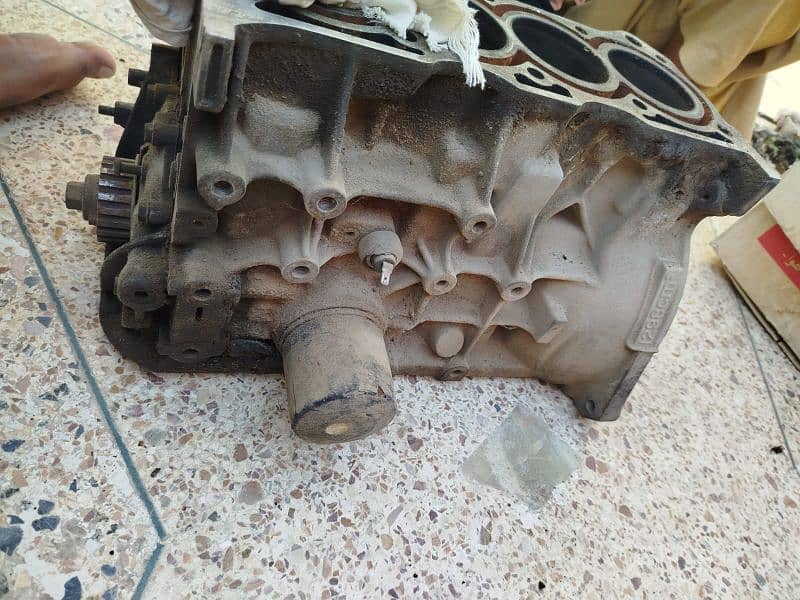 G13b engine assembly 0